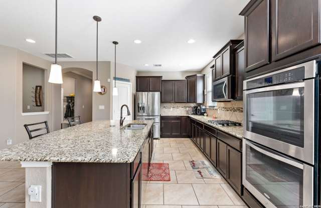27414 Valle Bluff Gallery 3