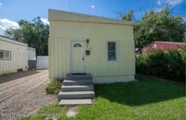 838 Breeze Street photos photos