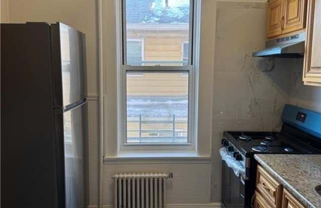 1923 Bay Ridge Parkway Gallery 4