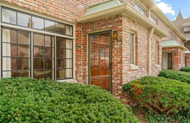 8373 Somerset Dr photos photos