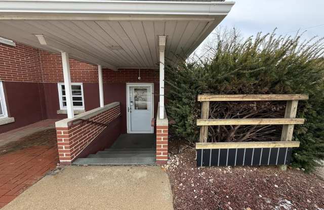 5 1/2 W Rollin Street photos photos