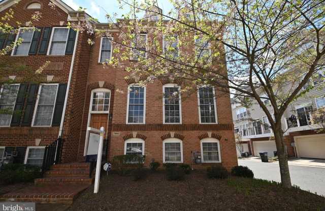 7980 VIGNE COURT - 7980 Vigne Court, Tysons Corner, VA 22182