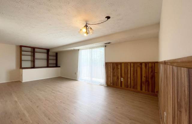 1001-G HEATHER RIDGE Drive Gallery 2