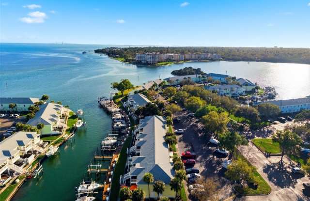 5174 BEACH Drive SE Gallery 2