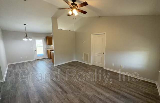 6108 Anderson Ln Gallery 2