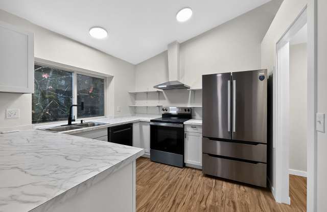 5502 Northeast 10th Street photos photos 5502 Northeast 10th Street photos photos