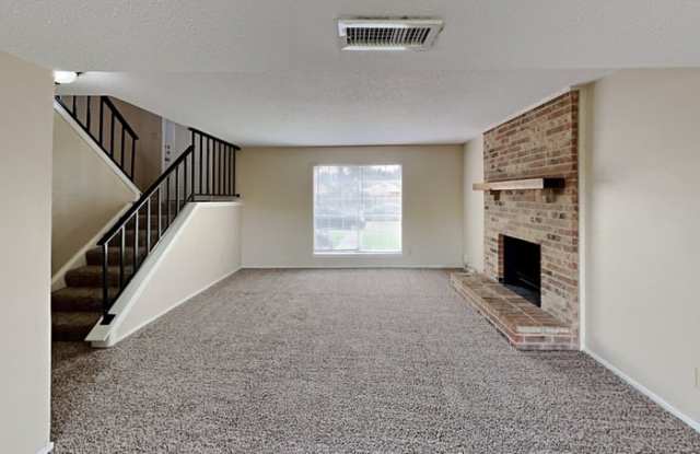1017 Columbine Drive Gallery 2