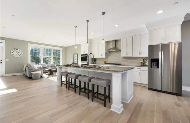 Radiant 3 bed, 2.5 bath home in Peters Township available August 15! photos photos