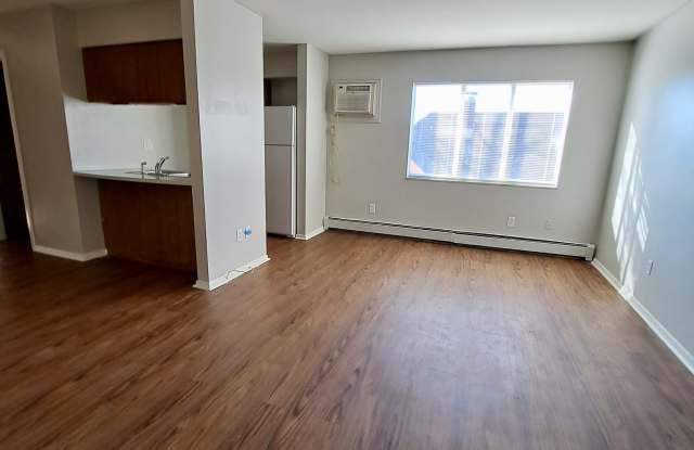 1355 Ohmer Street - 16 photos photos