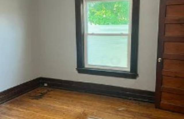 306-308 Virginia Street - 4 photos photos