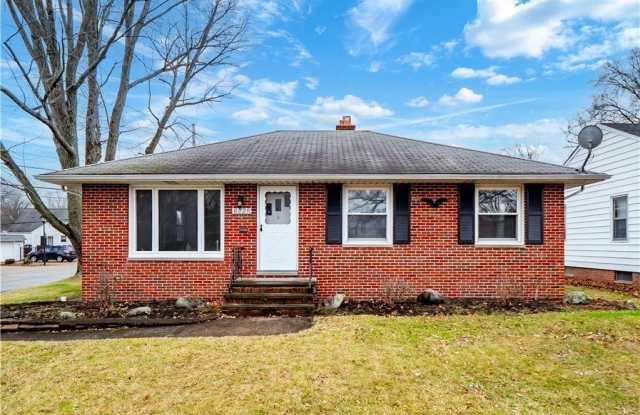 6228 Archwood Road - 6228 Archwood Road, Independence, OH 44131