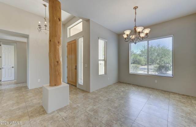 11290 E WHITETHORN Drive Gallery 4