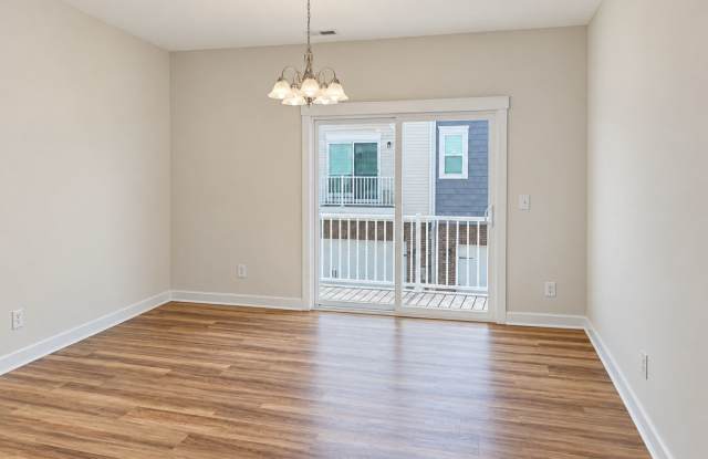 1006 Sharon Towns Drive Gallery 4