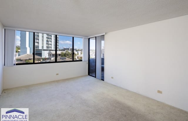 2752 Kaaha St #210 - 2752 Kaaha St, Honolulu, HI 96826