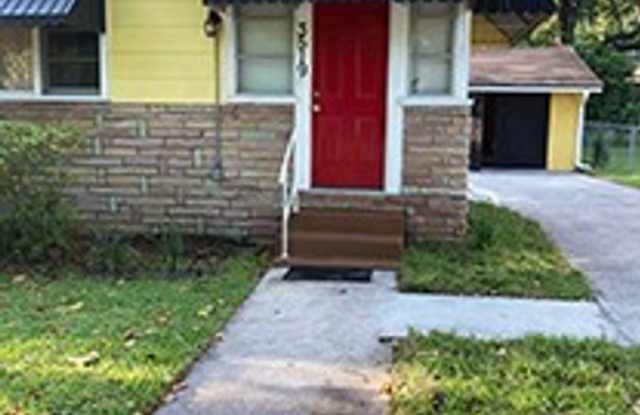 3519 Oleander Street Gallery 4