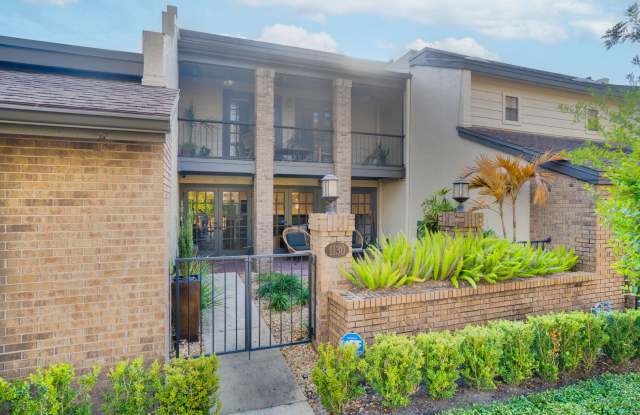 Exquisite 3 bedroom 2.5 bath two-story Executive Condo in Winter Park with 2-Car Garage photos photos