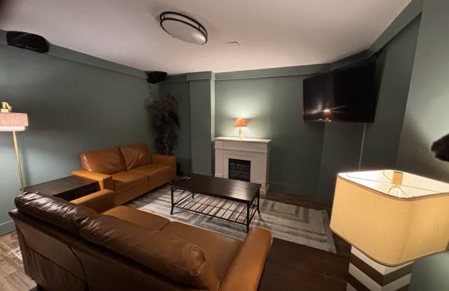 1705 1st St photos photos