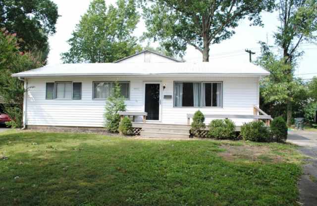 Beautiful 3-Bed Home in Prime Jeffersontown Location! photos photos