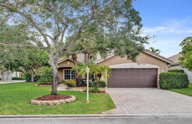 11329 NW 65TH Manor Gallery 1