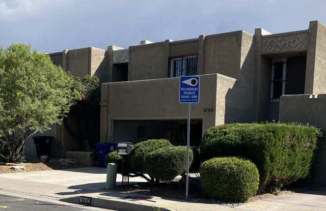 6704 Los Trechos Court Northeast - 6704 Los Trechos Court Northeast, Albuquerque, NM 87109