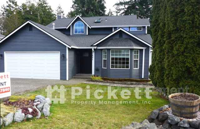 10421 Ashley Circle NW - 10421 Ashley Circle Northwest, Silverdale, WA 98383