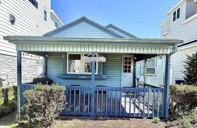 207 N Thurlow Ave photos photos
