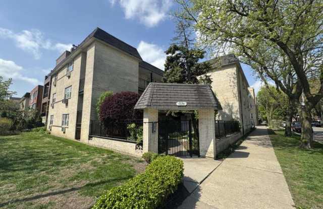 4056 N California Ave photos photos