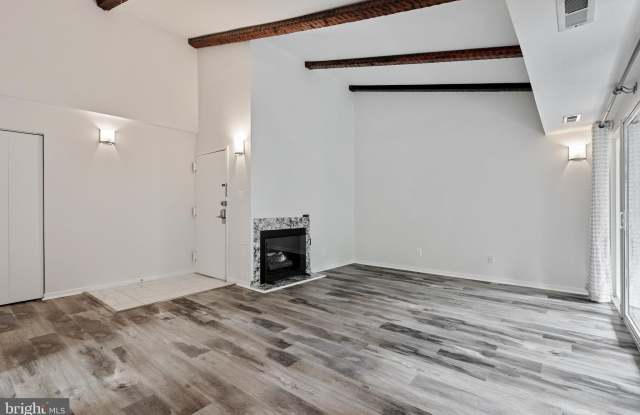 11843 SHIRE COURT Gallery 3