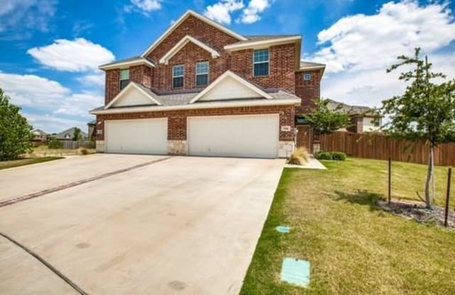 1036 Skyview Court - 1036 Skyview Ct, Midlothian, TX 76065