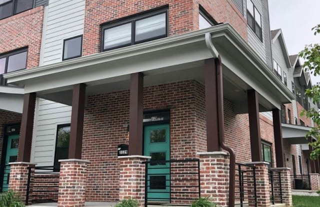 3129 California St - 3129 California Street, Omaha, NE 68131