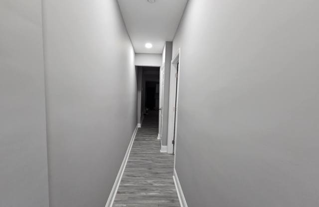 3 Bedroom 2.5 bathroom located in Pigtown Gallery 4