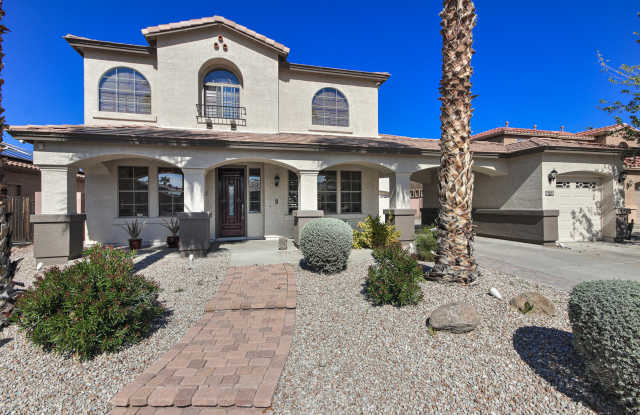 886 W GLENMERE Drive Gallery 3
