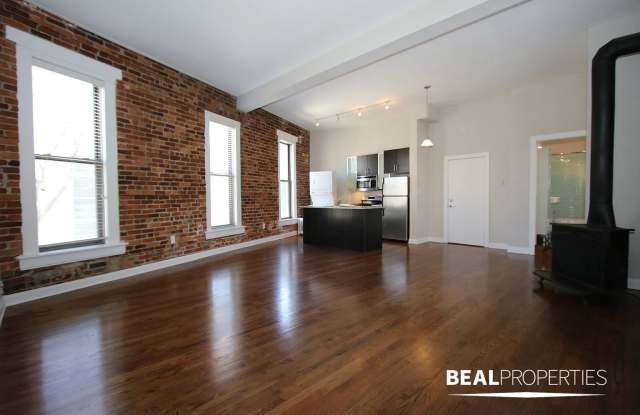 2214 N Clark St - 2214 North Clark Street, Chicago, IL 60614