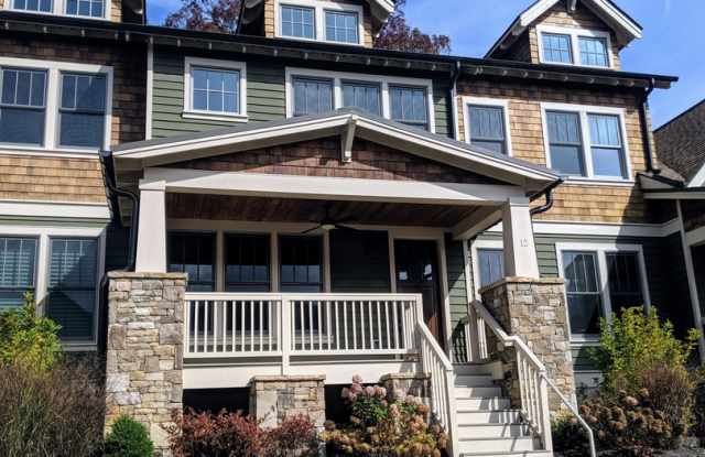 Luxurious Cheshire Village Town-home! photos photos