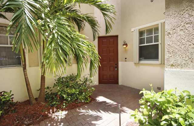 5794 NW 119TH Terrace Gallery 4