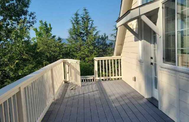 1658 NE Foothill Blvd photos photos