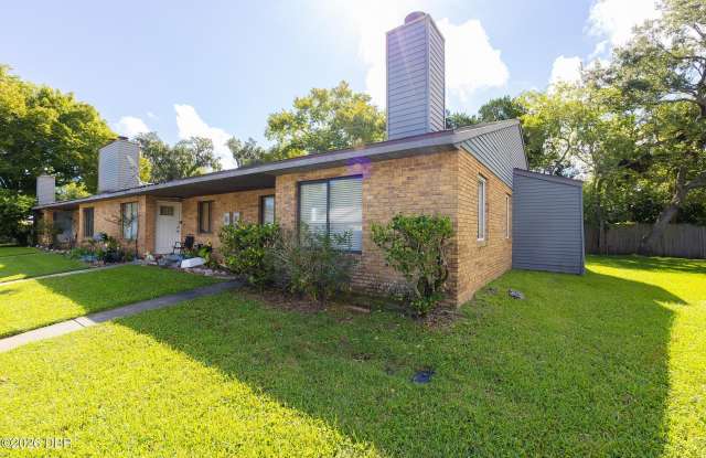 1560 Hancock Lane Gallery 2