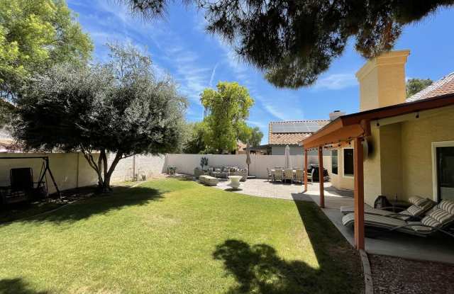 2322 E MILLBRAE Court Gallery 2