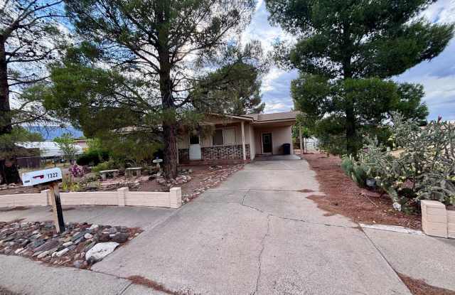 Unfurnished, 1-Year Long-Term Rental photos photos