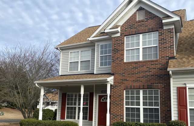 4 Bedroom! Providence Rd/I-485 - 10303 Columbia Crest Court, Charlotte, NC 28270