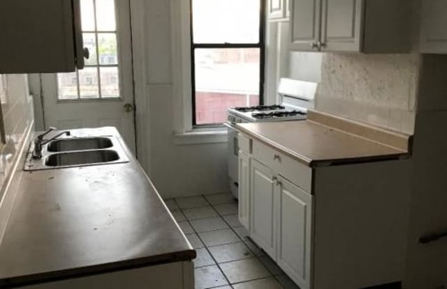 4 LINDEN - 4 Linden Street, Boston, MA 02127
