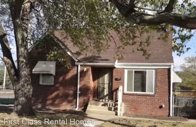 301 Hayes St - 301 Hayes Street, Gary, IN 46404