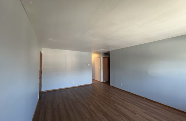 3310 Daisy Ln - 4 photos photos