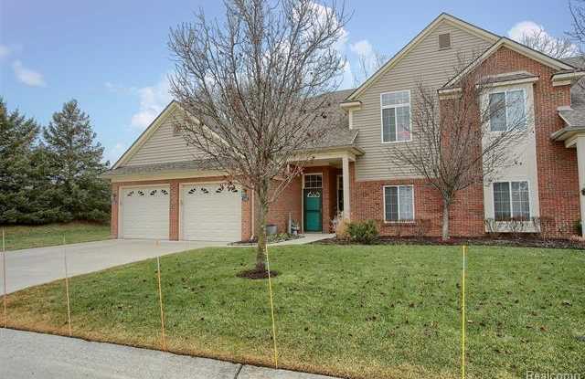 14410 SHADYWOOD Drive Gallery 2