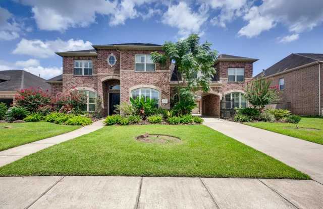 2556 Costa Mesa Circle Gallery 2