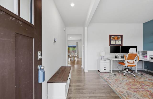 869 Colmore Trail Gallery 2