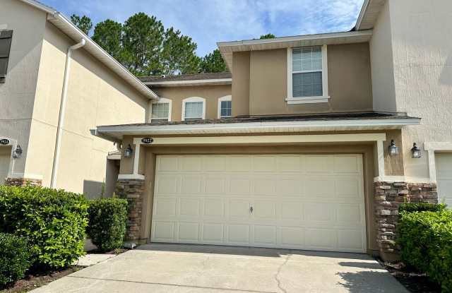 Spacious Townhome in Bertram Area! photos photos