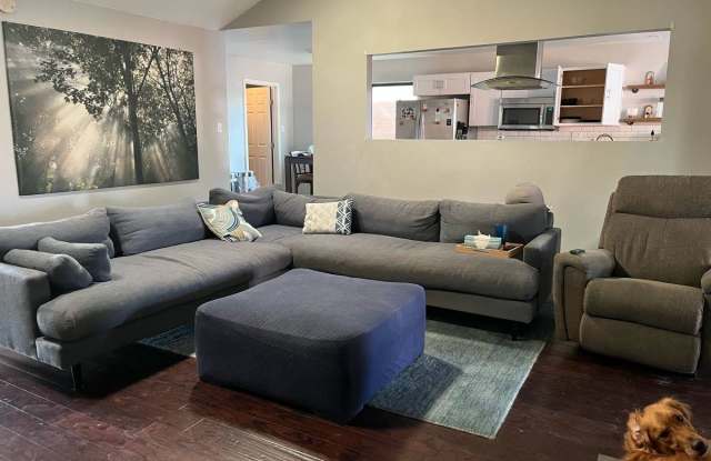 2502 Aldford Drive Gallery 2