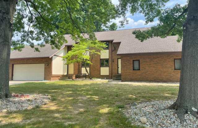 245 - 7514 - 7516 Peachmont photos photos