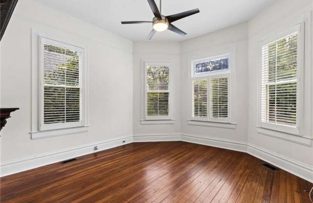 388 Augusta Avenue SE Gallery 3